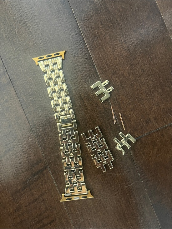 Accessories - 38 mm Apple Watch Gold Plated Band
